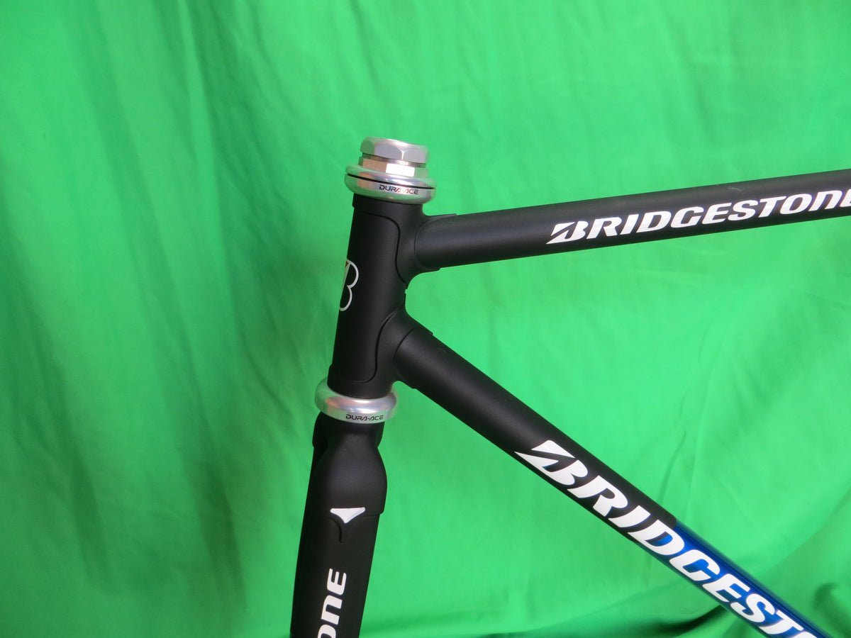 Bridgestone Columbus Max Fork// Matte Black / Deep Blue Metallic