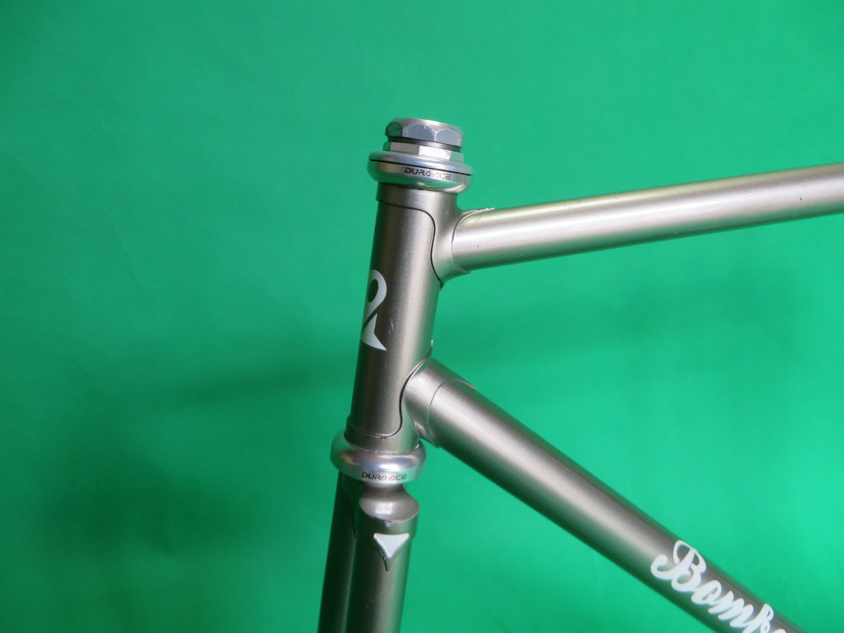 BOMBER PRO // Grey Silver // 52cm – NJS EXPORT