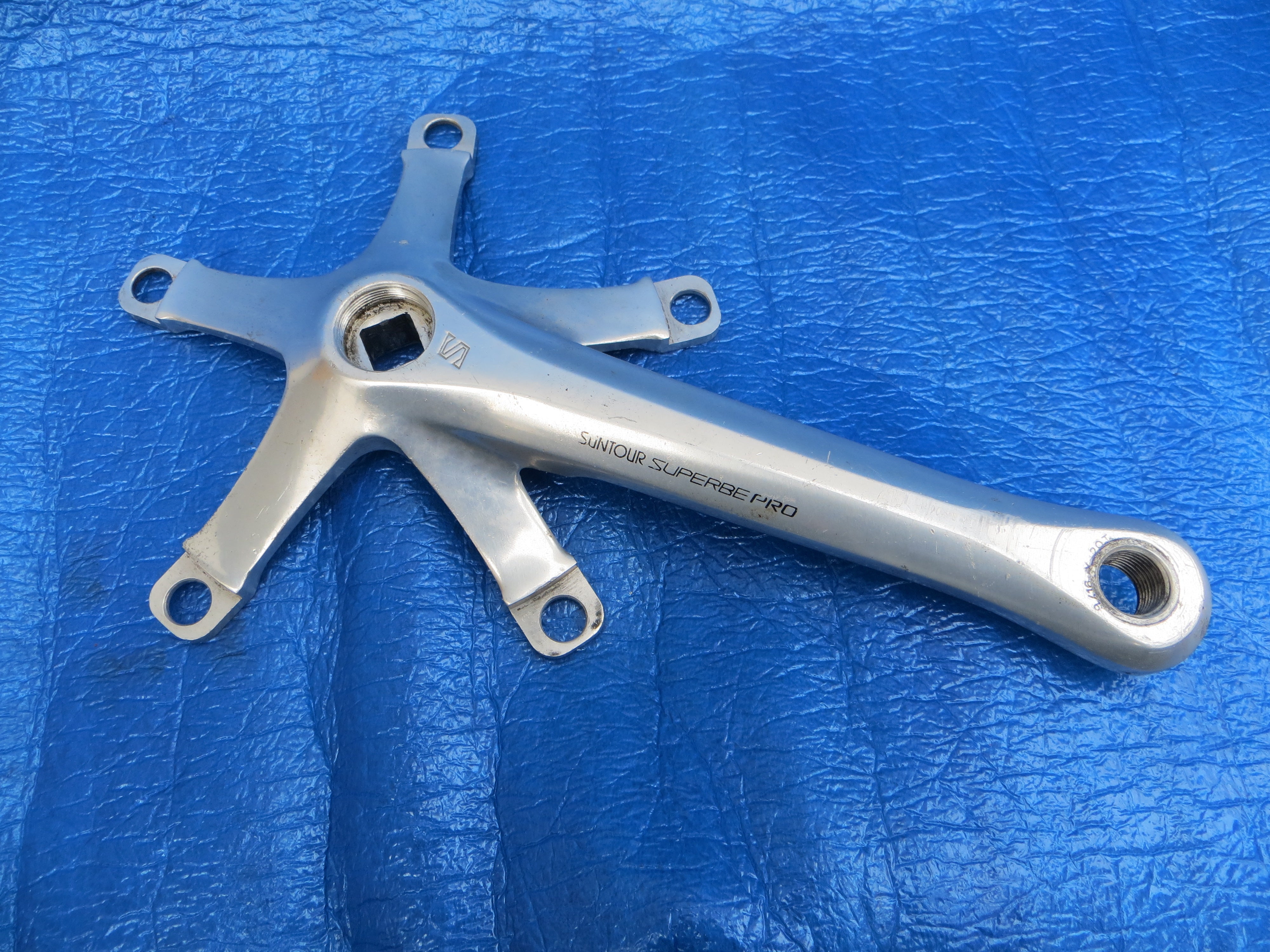 SunTour Superbe Drive Side Crank Arm NJS 144BCD 165mm (25011912)