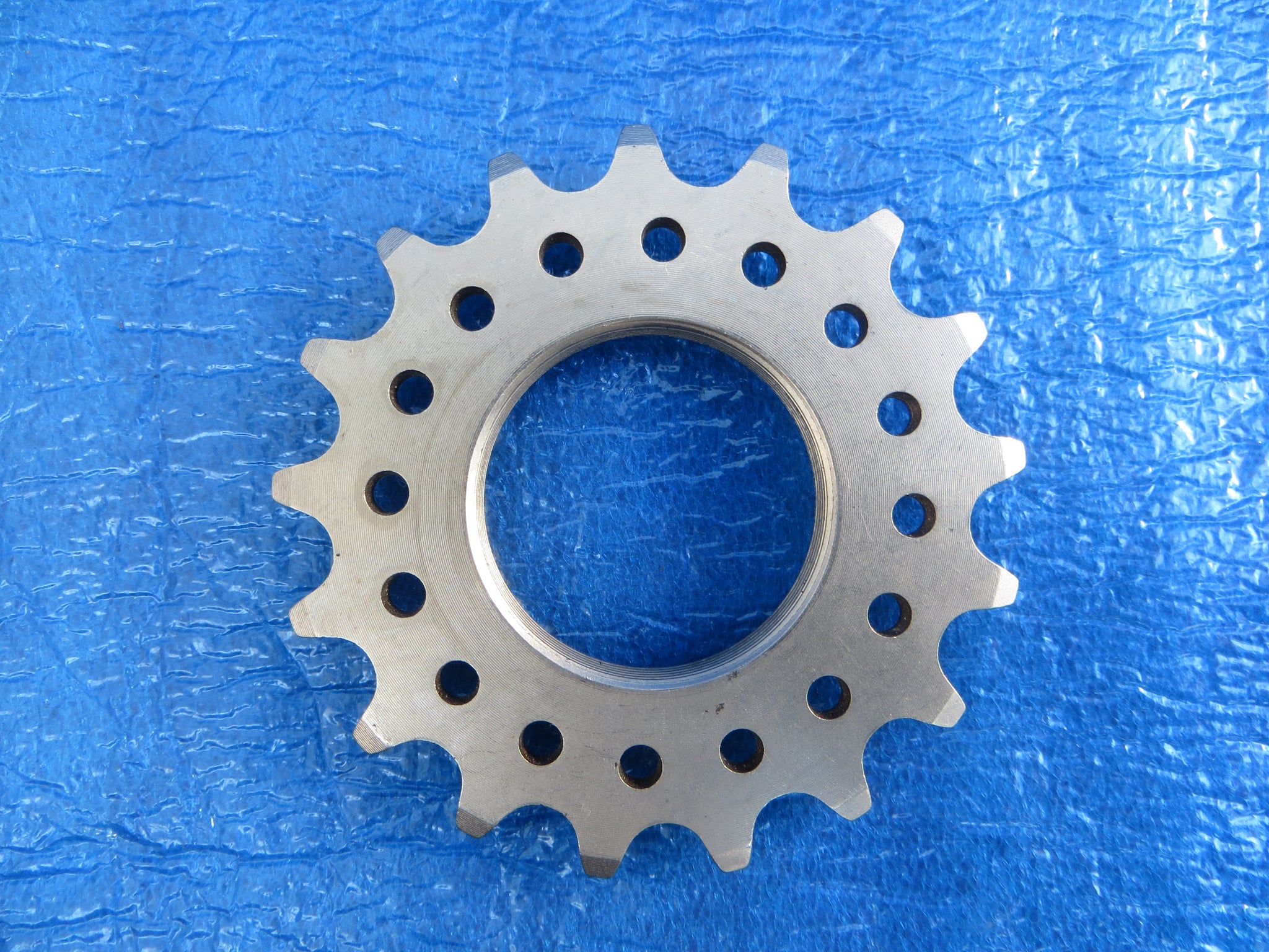 Unknown 17T 1/8" Non NJS Cog (25012412)