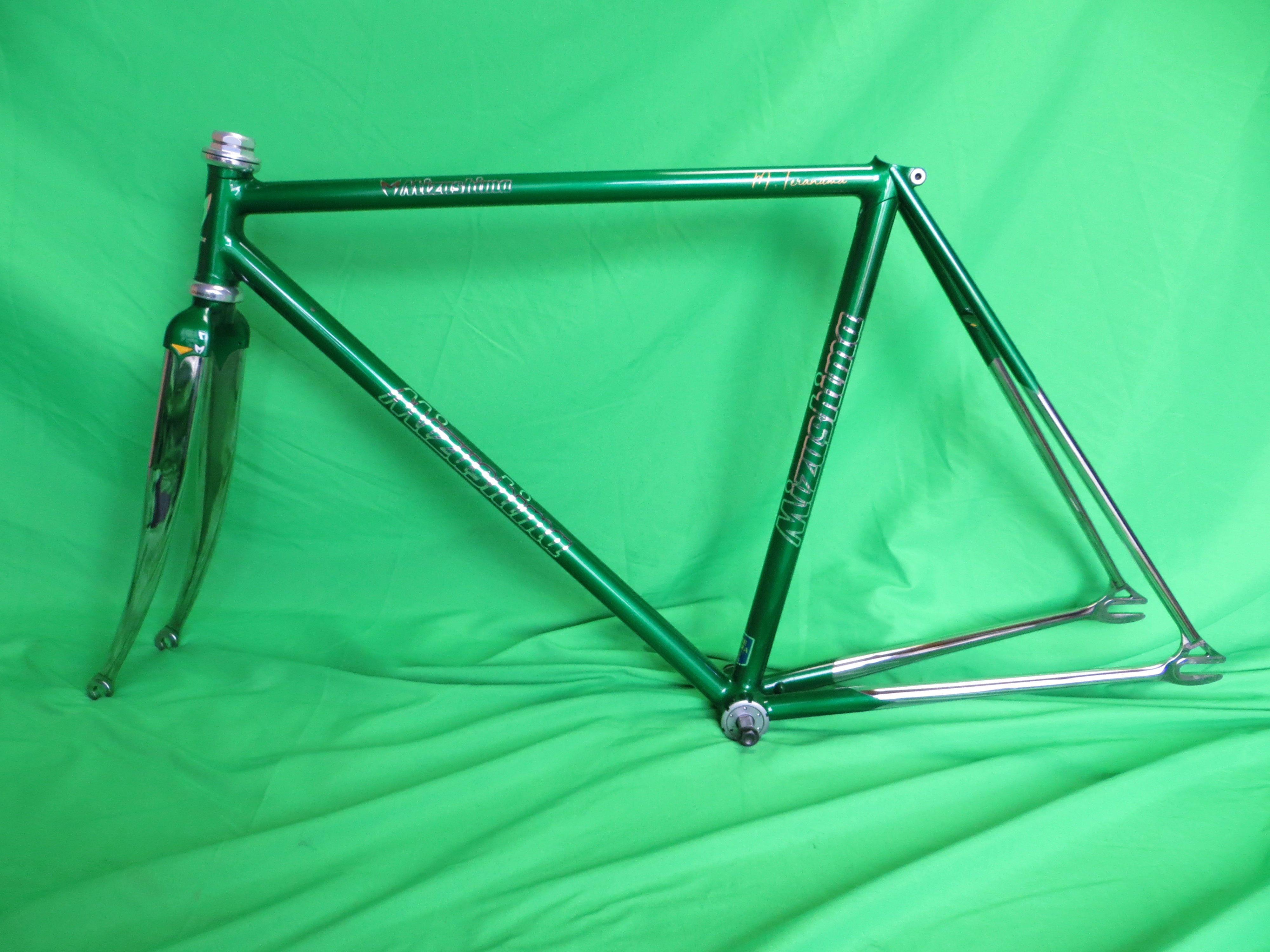 Mizushima Columbus Max Fork // Green Metallic Chrome Plated Finish // 50.5cm