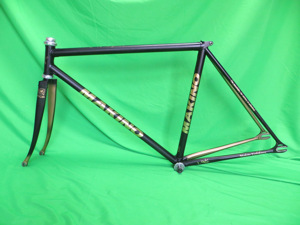 Makino  // Matte Black Gold Fade //49.5cm /240803