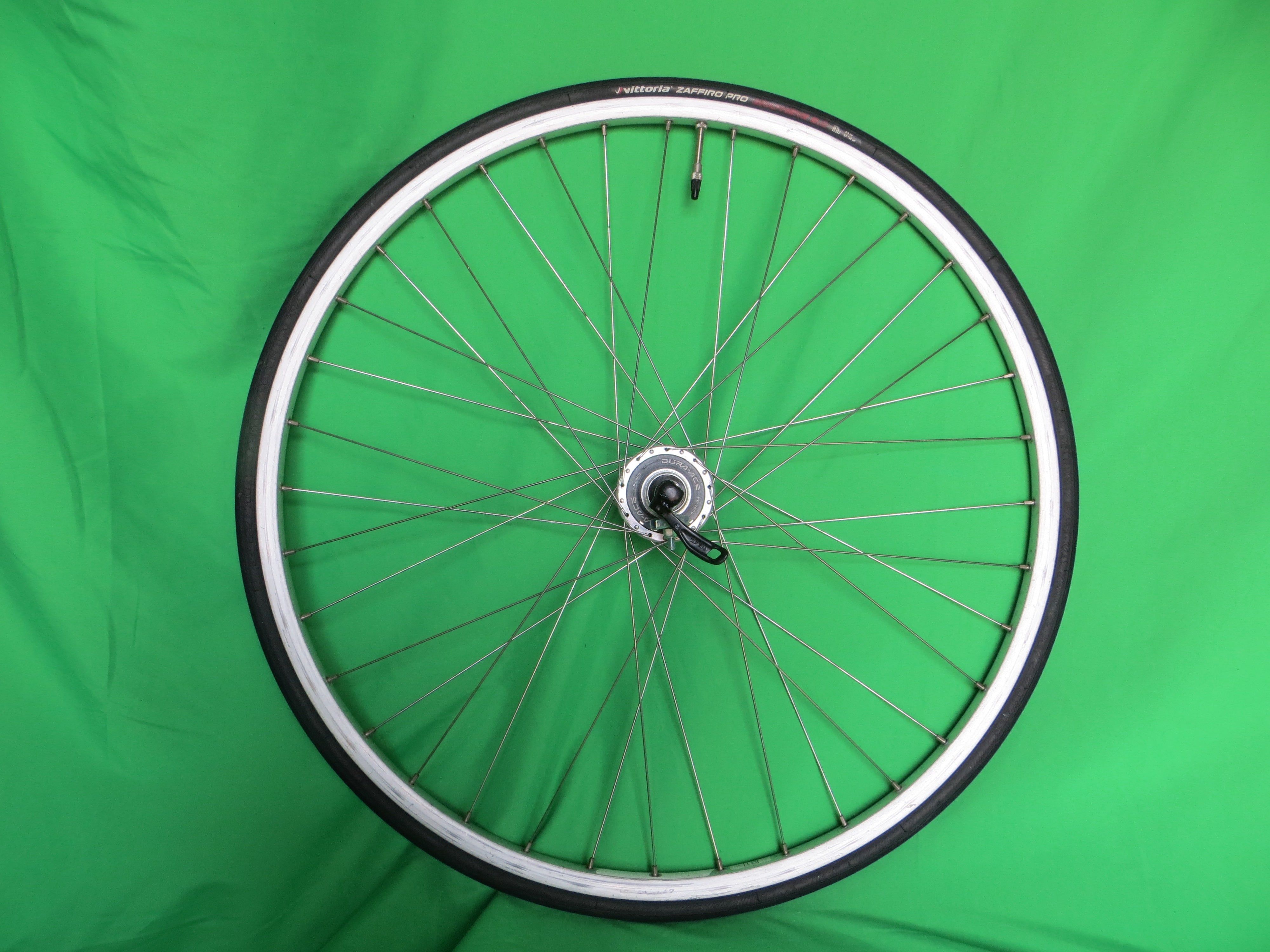 Araya RC-540 Clincher 36H 700c Rim, Shimano Dura Ace HB-7600 NJS Rear Hub 120mm, Vittoria Tire (24090701)