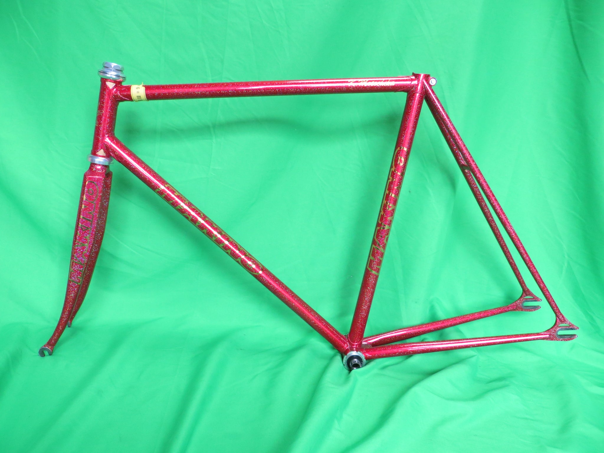 Makino Columbus Max Fork  // Red Metallic with Super Rainbow Flake // 54.5cm