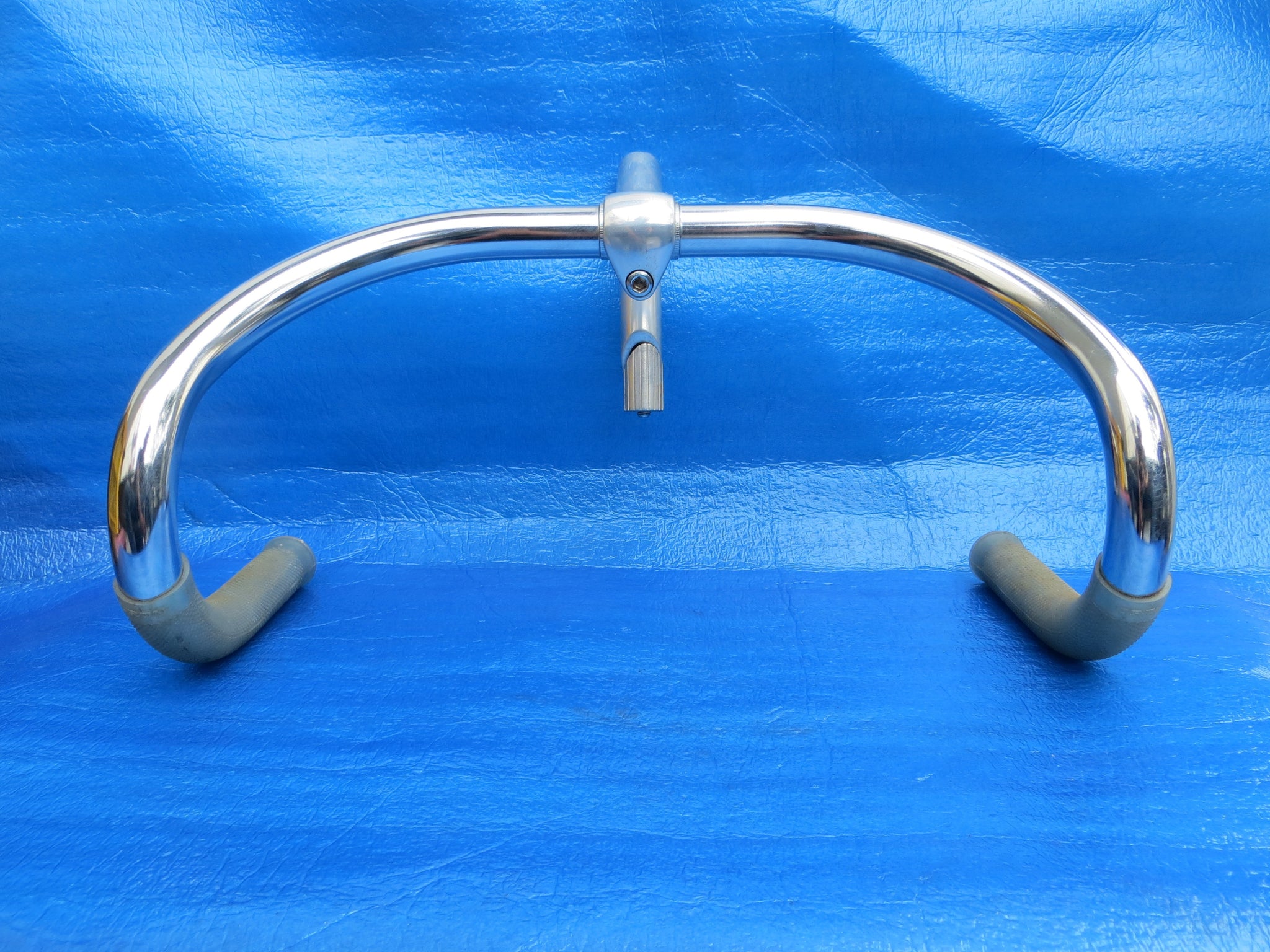 B123 380mm CrMo NJS Handlebar, Nitto Jaguar, 100mm/58 degree AA NJS Stem, Soyo Grips (24100304)