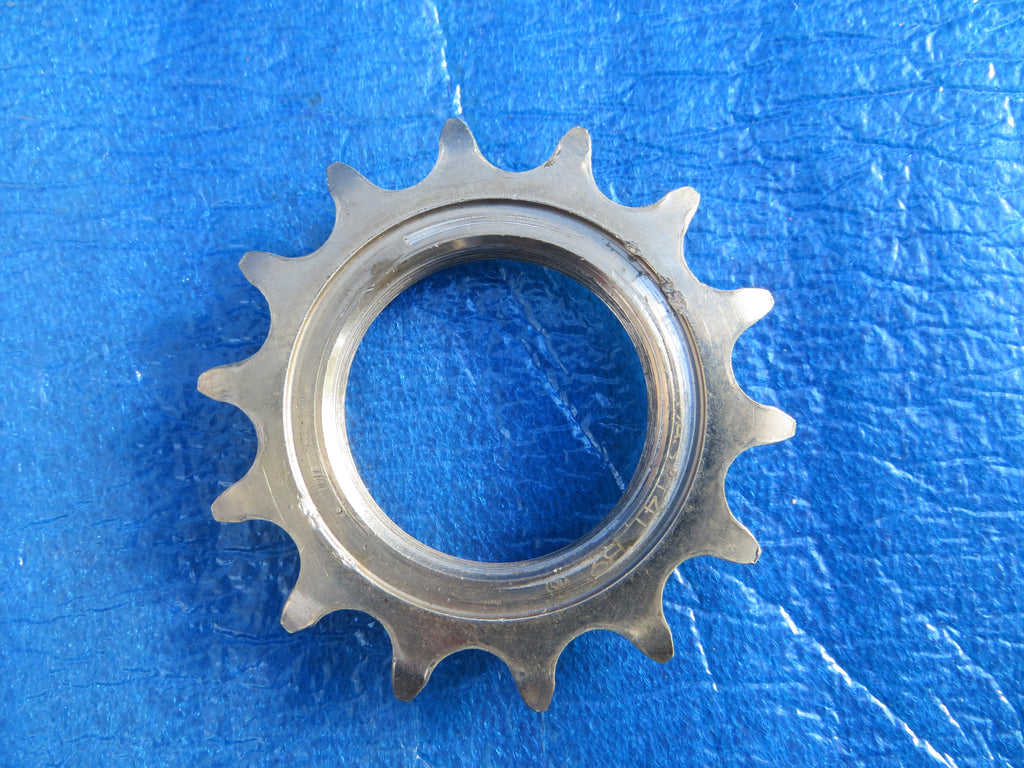 Sugino Gigas 14t 1/8” Track Cog NJS (24120909)