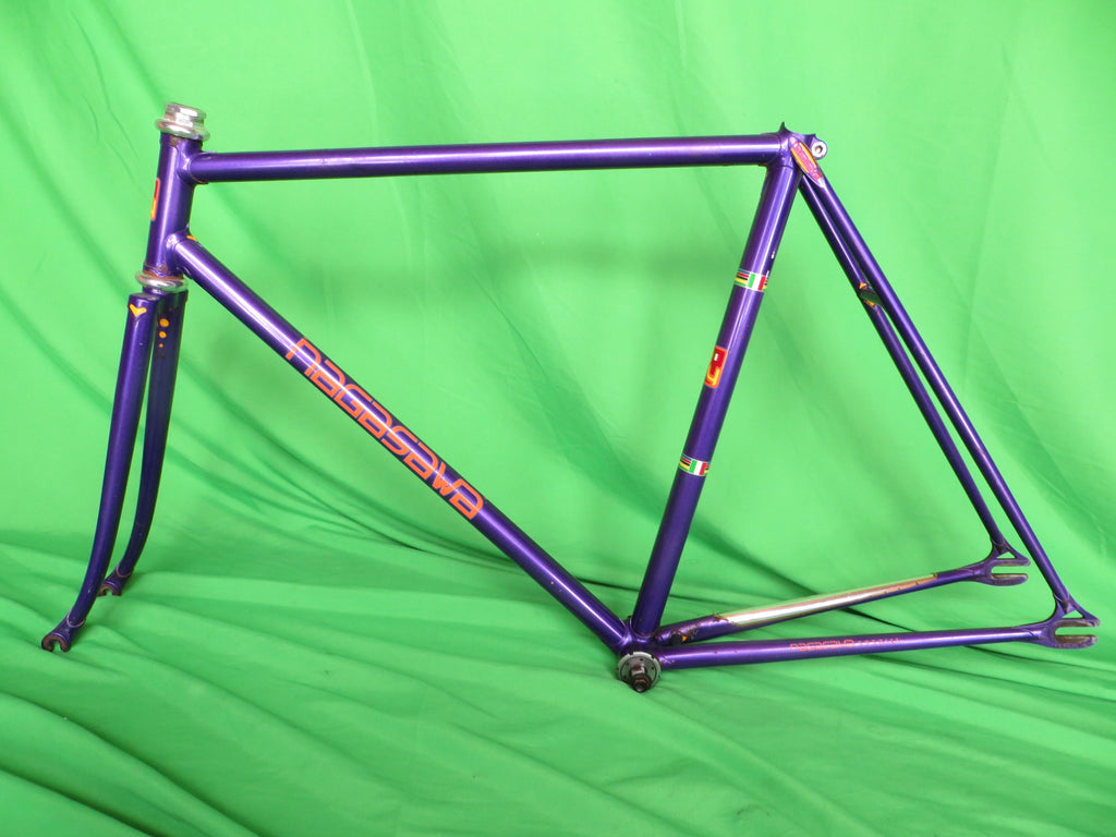 Nagasawa // Purple Metallic // 52cm