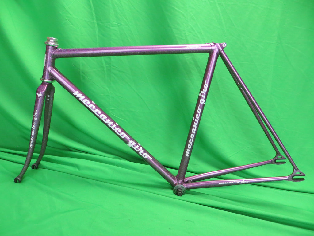 GIRO // Light Purple Metallic with Super Rainbow Fine Flake // 51.5cm