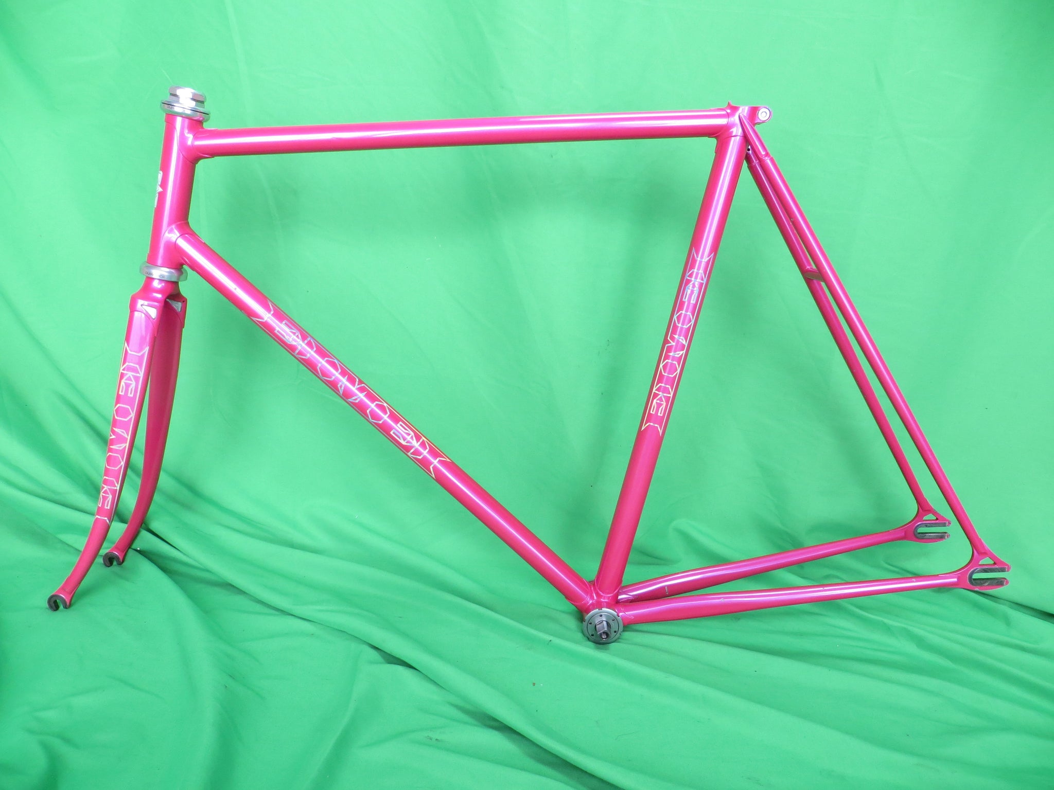 EIMEI // Pink Metallic // 55.5cm