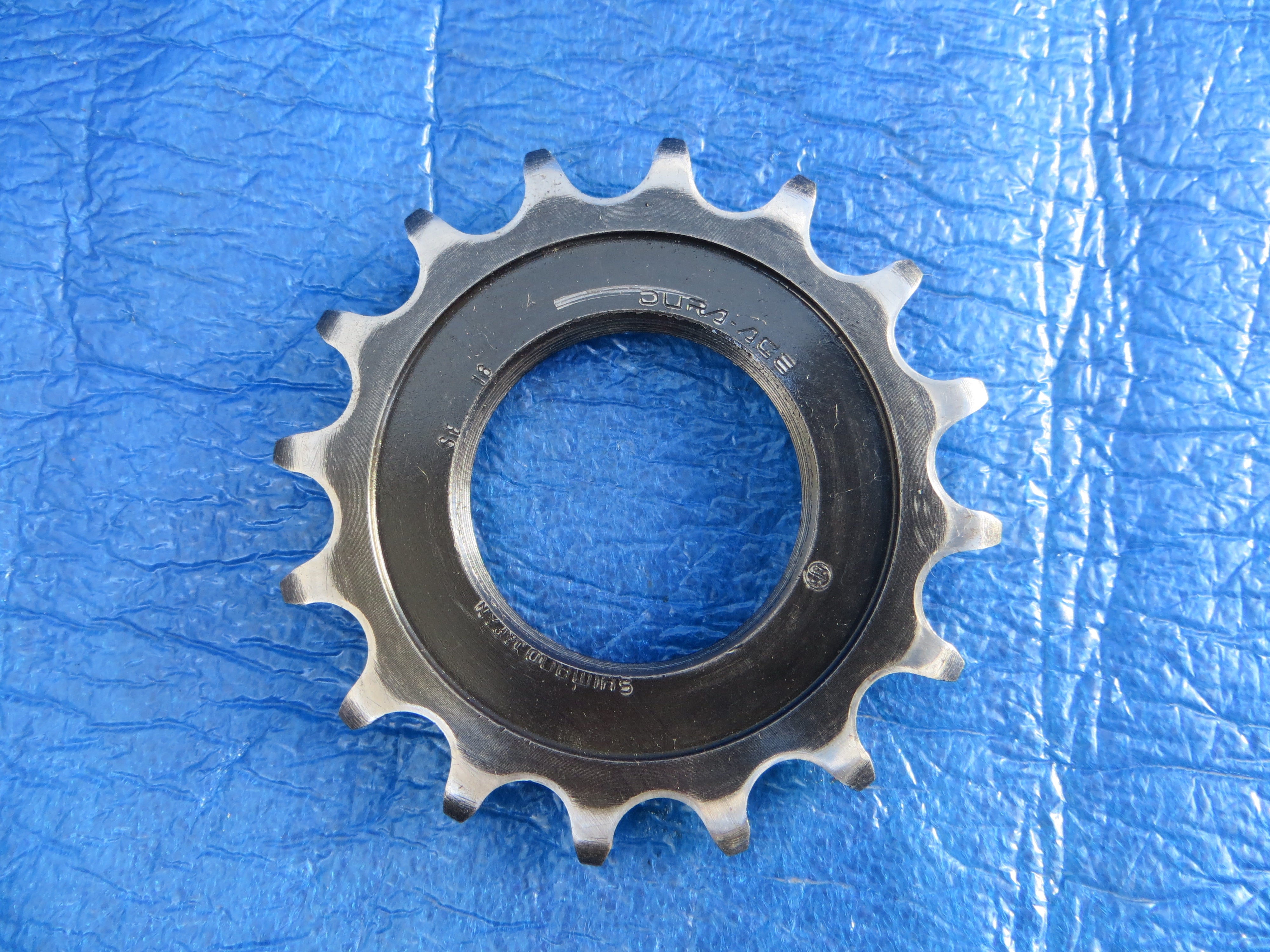 Shimano Dura Ace 16T 1/8" NJS Cog (25010414)